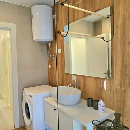 Sunset Paradise - 294 ドゥラス