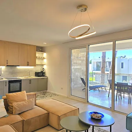 Apartment Sunset Paradise - 294 Durrës